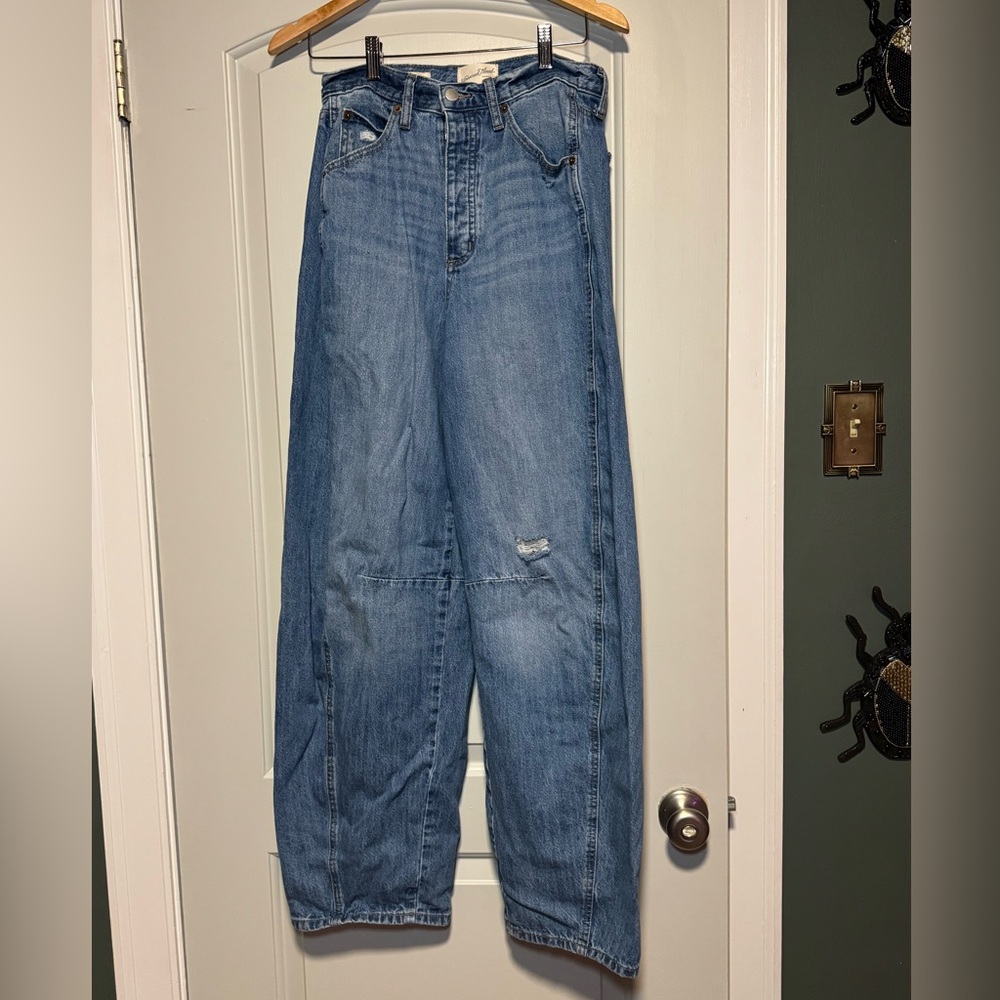 High Rise Curved Leg Barrel Jean Size 4